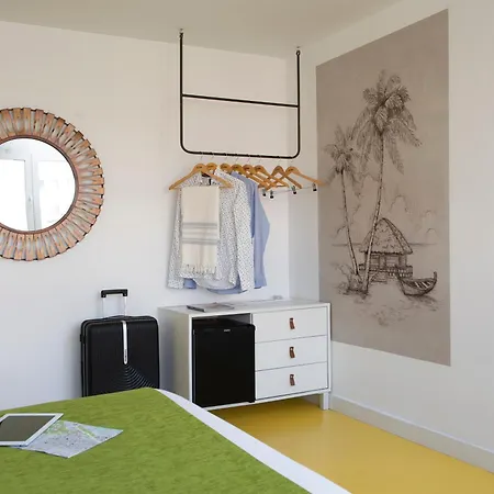 Casual Del Mar Otel Málaga